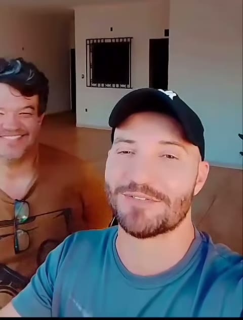 Conheça o Paulo e a escola