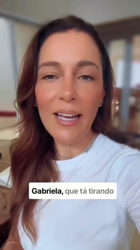 Gabriela, que tá tirando a CNH